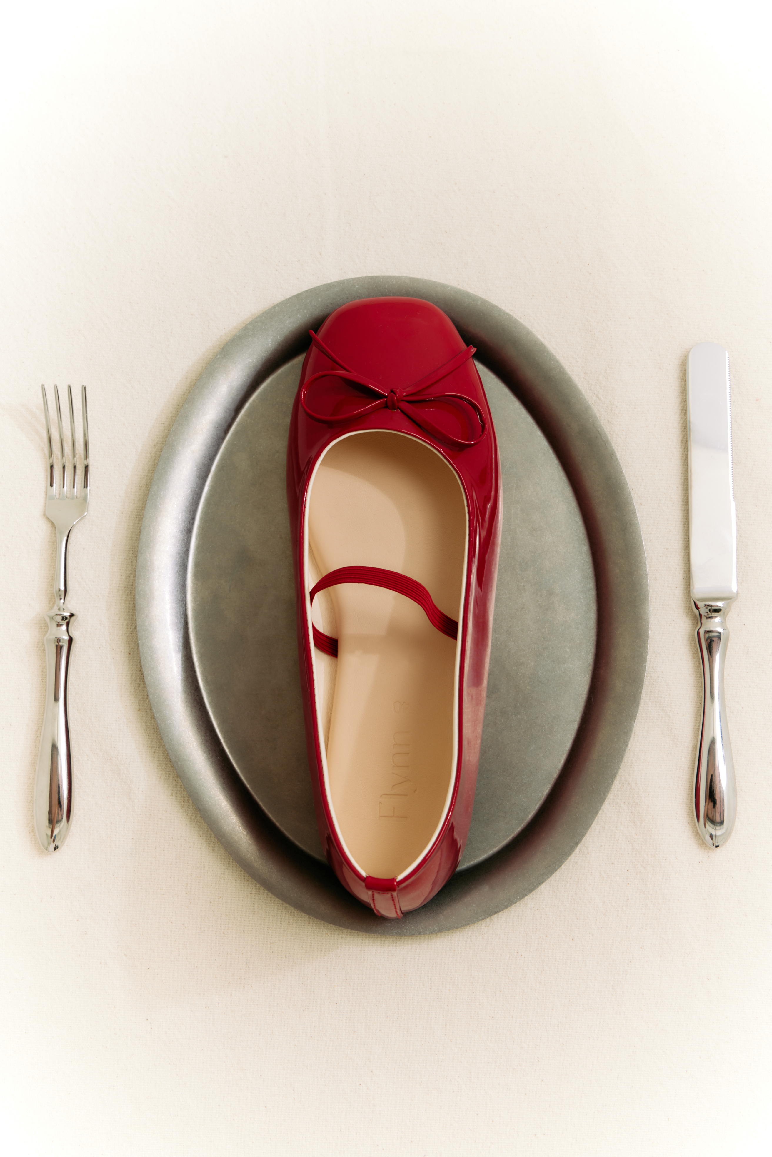 Flats - Ketchup