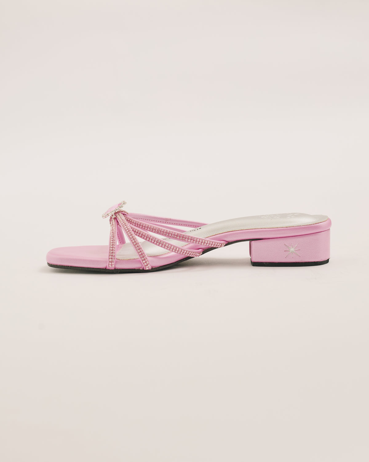 [Pre-Order] Missing Slipper Collection - Plastic Blush