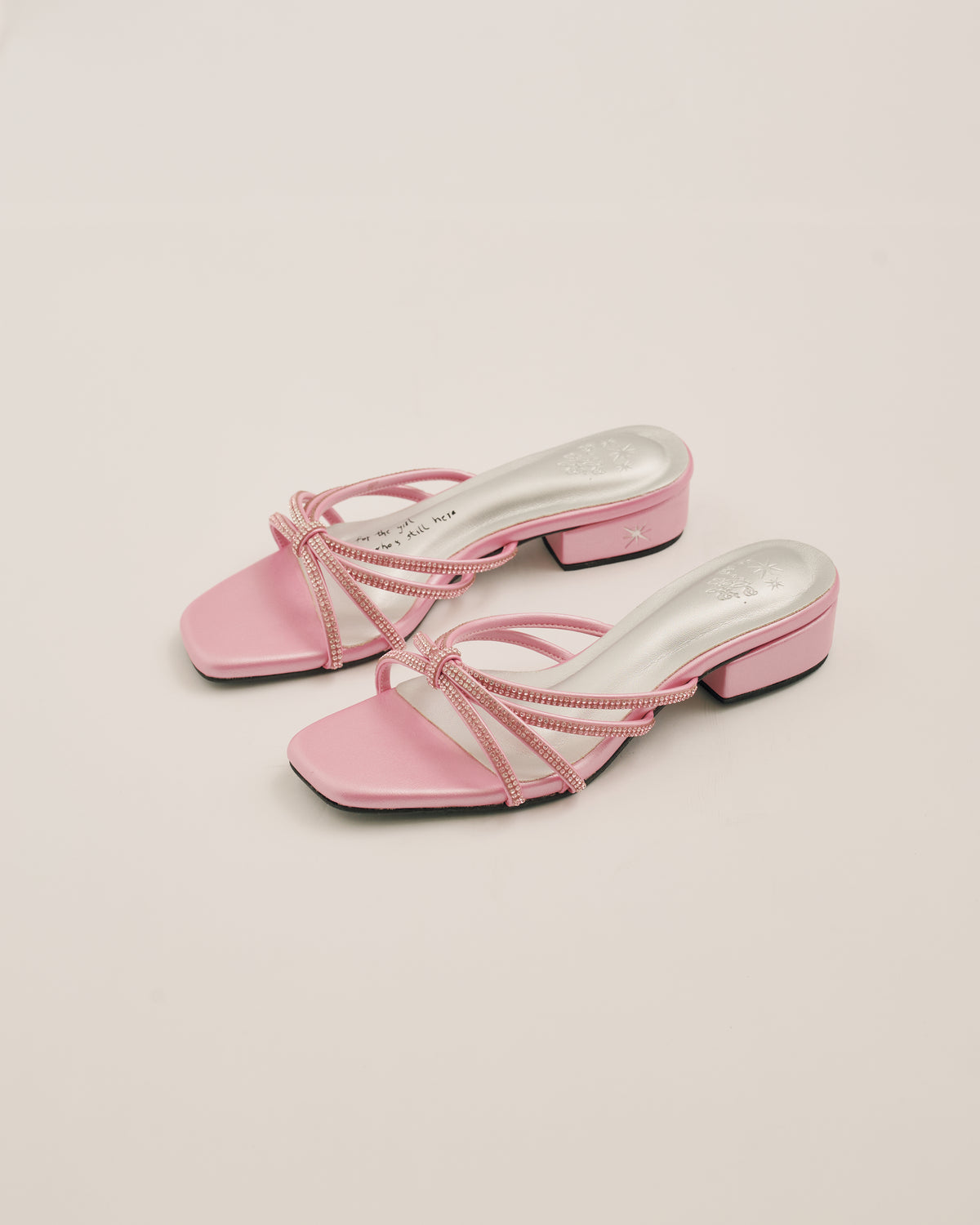 [Pre-Order] Missing Slipper Collection - Plastic Blush